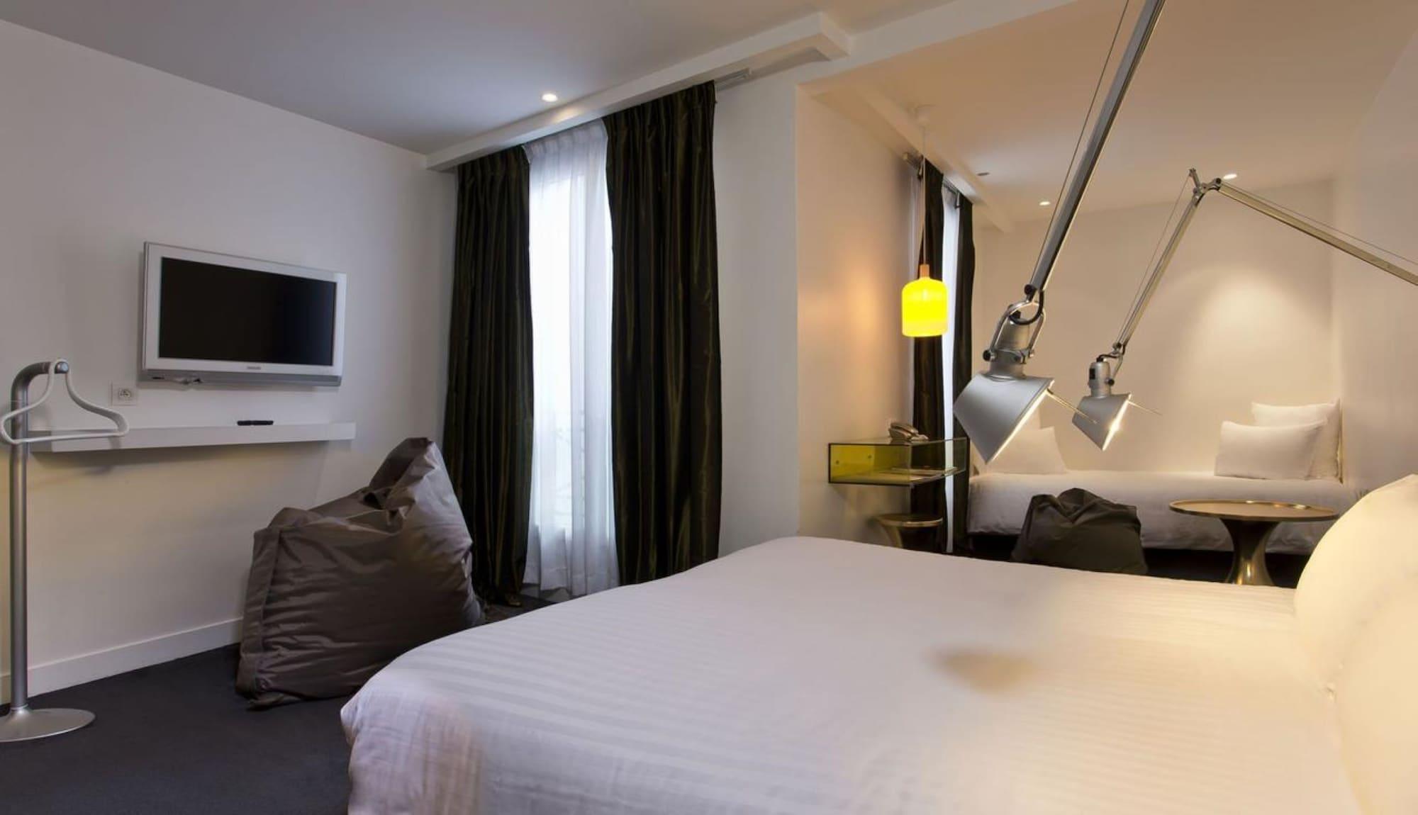 Color Design Hotel Paris Eksteriør billede