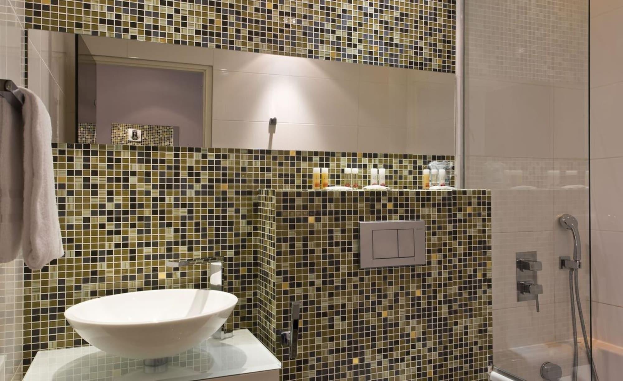 Color Design Hotel Paris Eksteriør billede