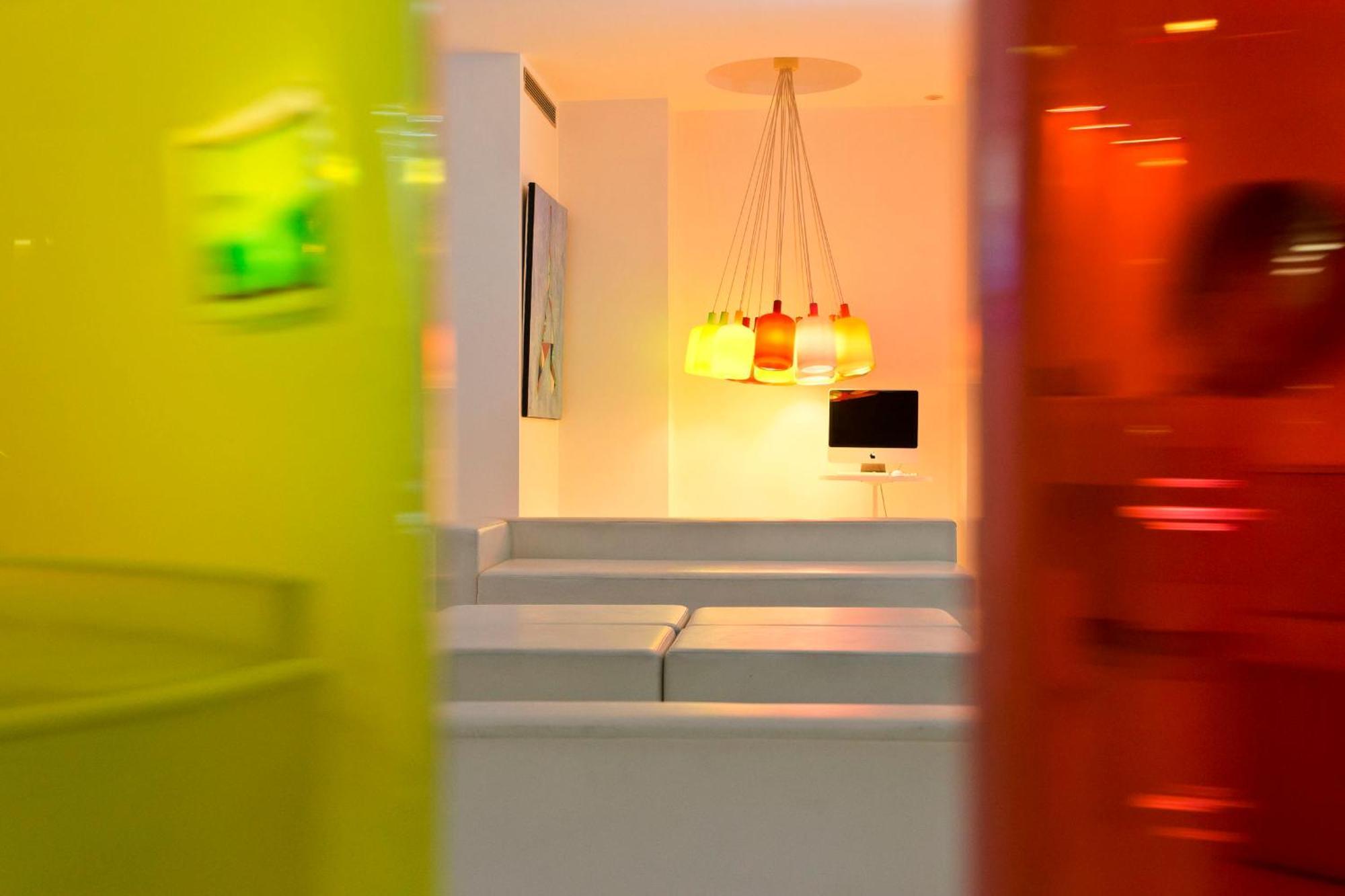 Color Design Hotel Paris Eksteriør billede